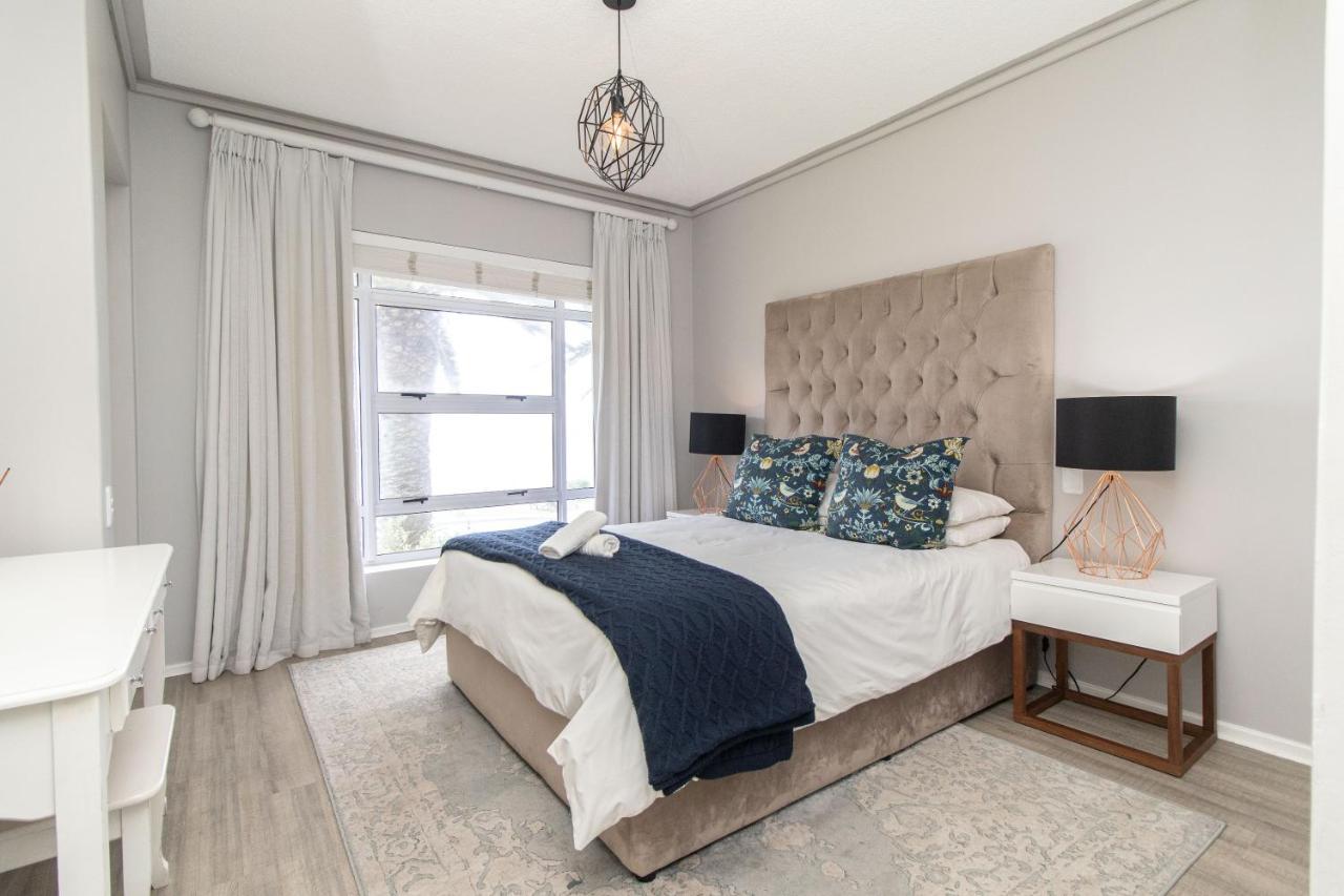 Brookes Hill Suites Luxury Apartment 124 พอร์ตเอลิซาเบธ ภายนอก รูปภาพ