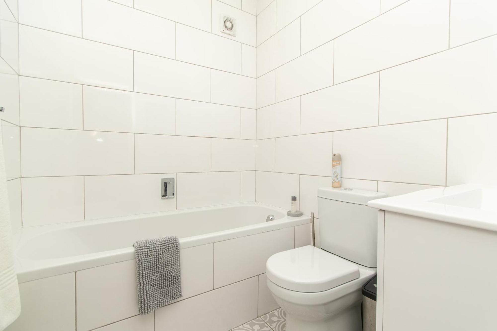 Brookes Hill Suites Luxury Apartment 124 พอร์ตเอลิซาเบธ ภายนอก รูปภาพ