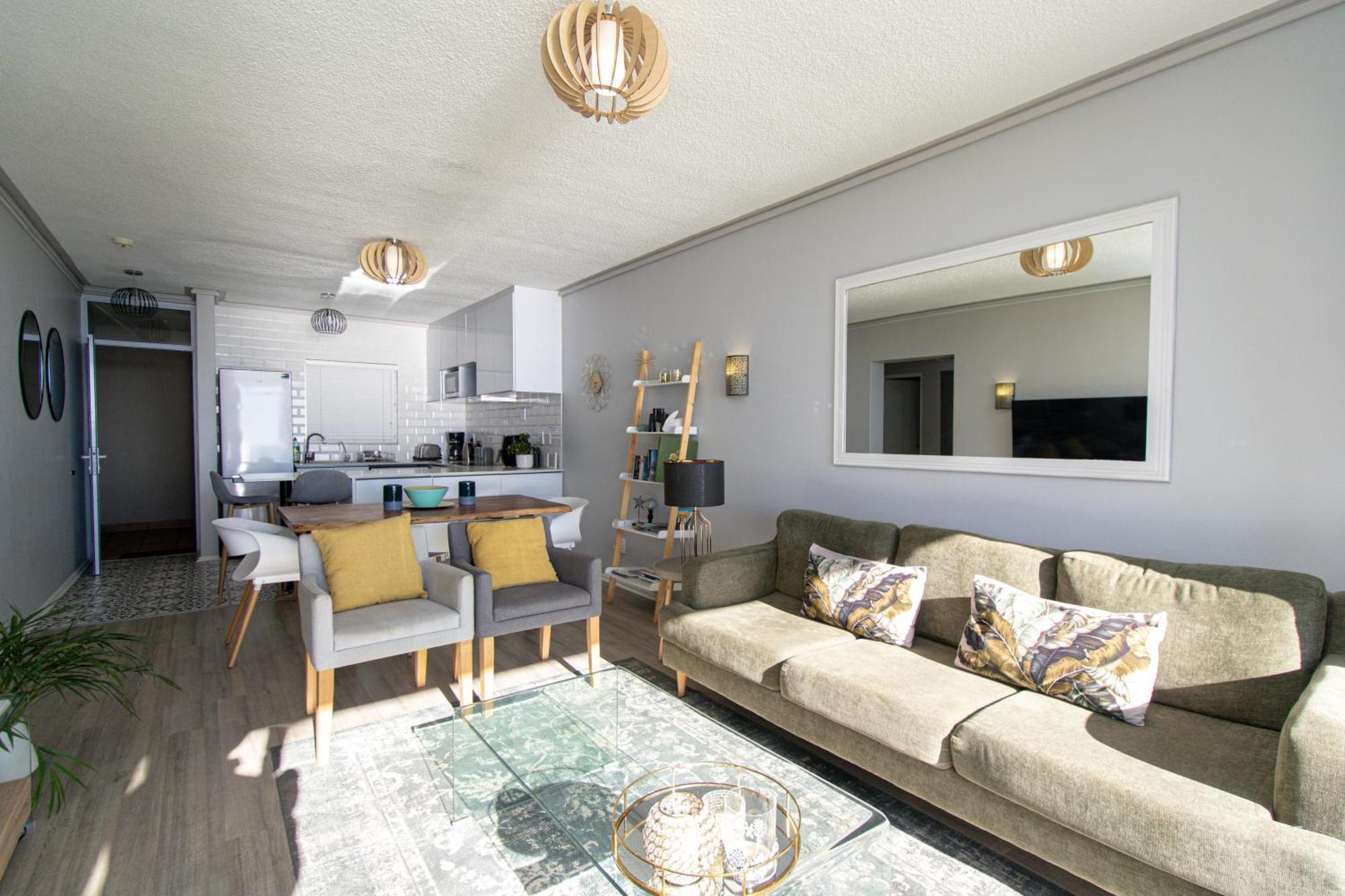 Brookes Hill Suites Luxury Apartment 124 พอร์ตเอลิซาเบธ ภายนอก รูปภาพ